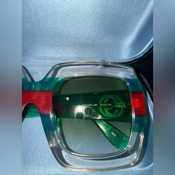 Gucci Emerald Green Sunglasses - Picture 6 of 11